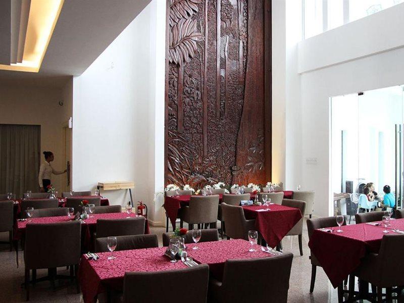 Casa Bianca Hotel Keluang Kültér fotó