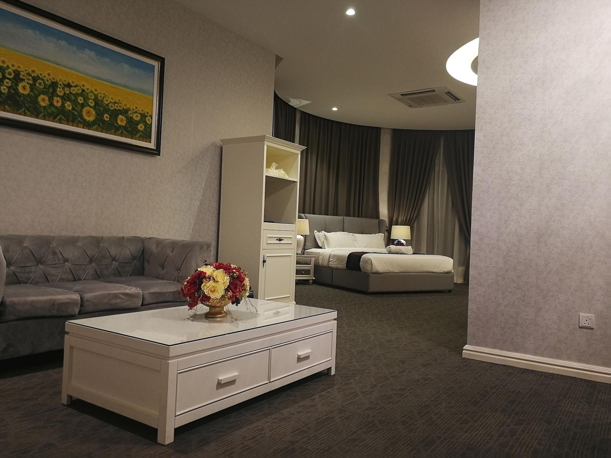 Casa Bianca Hotel Keluang Kültér fotó