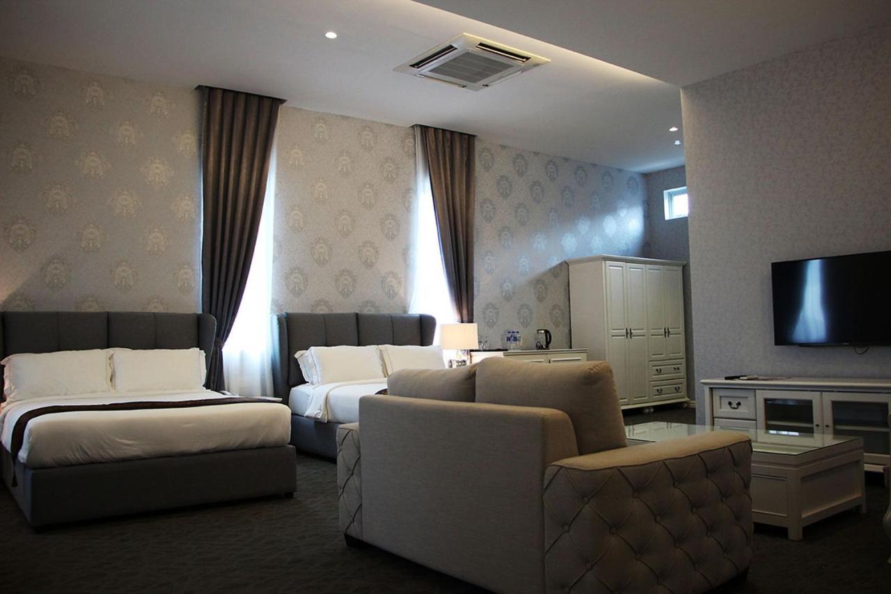 Casa Bianca Hotel Keluang Kültér fotó